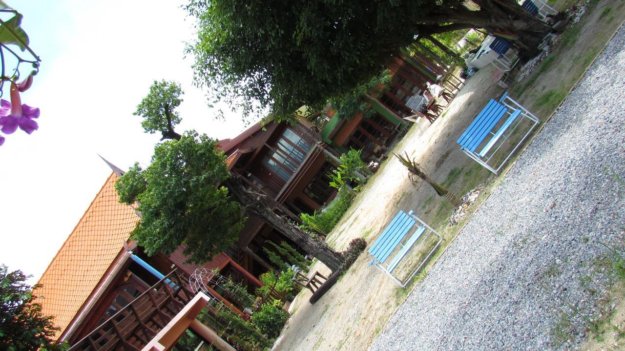Ruen Khaoyai Ξενοδοχείο Pak Chong Εξωτερικό φωτογραφία